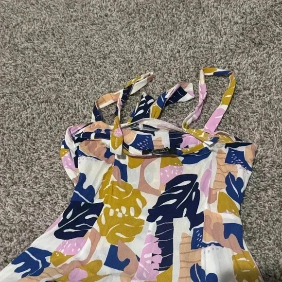 Floral Jumpsuit - Picture 3 of 5